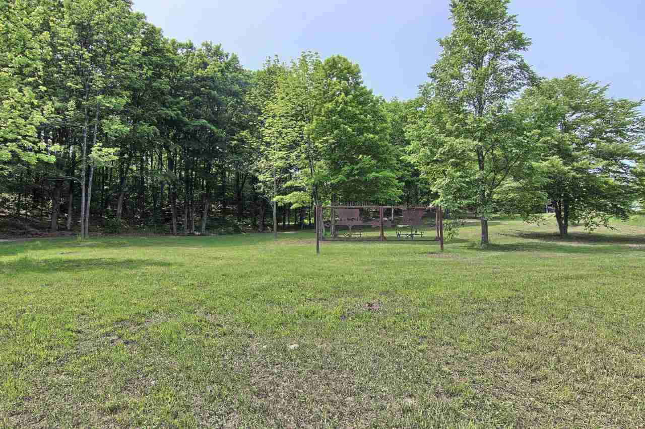 5489 North Jacobson Road Northport, MI 49670 - Photo 42 of 42 1798913-41.JPG