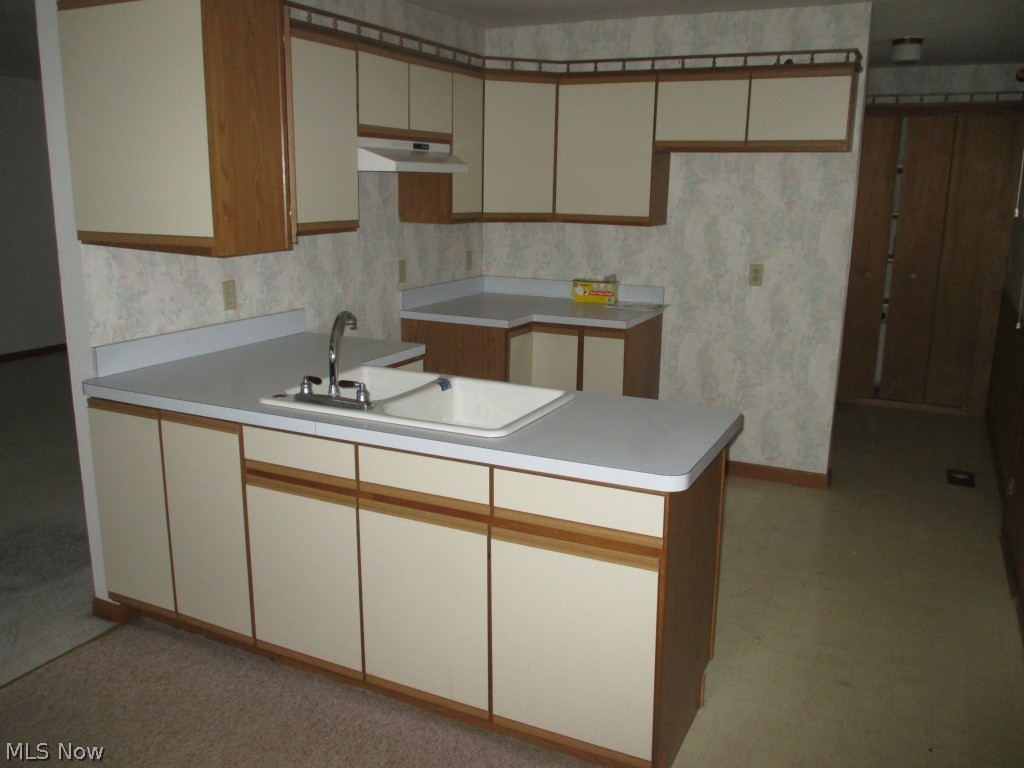 1276 Bennett Road Madison, OH 44057 - Photo 3 of 9