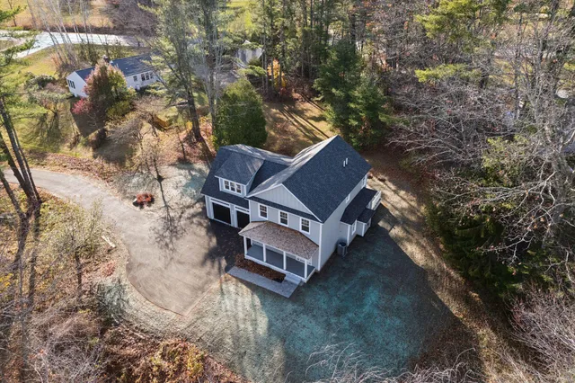 $1,425,000 | 4 Millstone Lane, Kennebunk, ME 04043