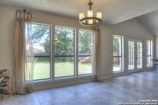 $2,300 | 4411 Western Pine Woods, San Antonio, TX 78249