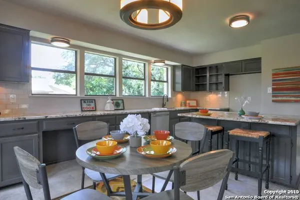 $2,300 | 4411 Western Pine Woods, San Antonio, TX 78249