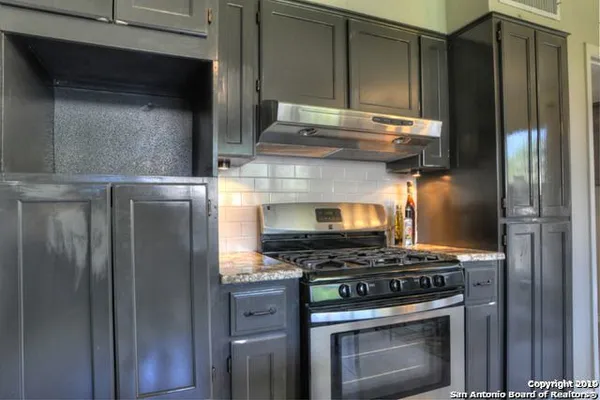 $2,300 | 4411 Western Pine Woods, San Antonio, TX 78249