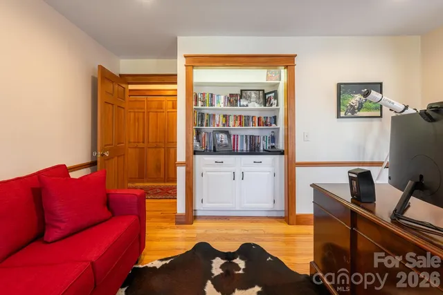 $1,245,000 | 229 Greenleaf Drive, Flat Rock, NC 28731