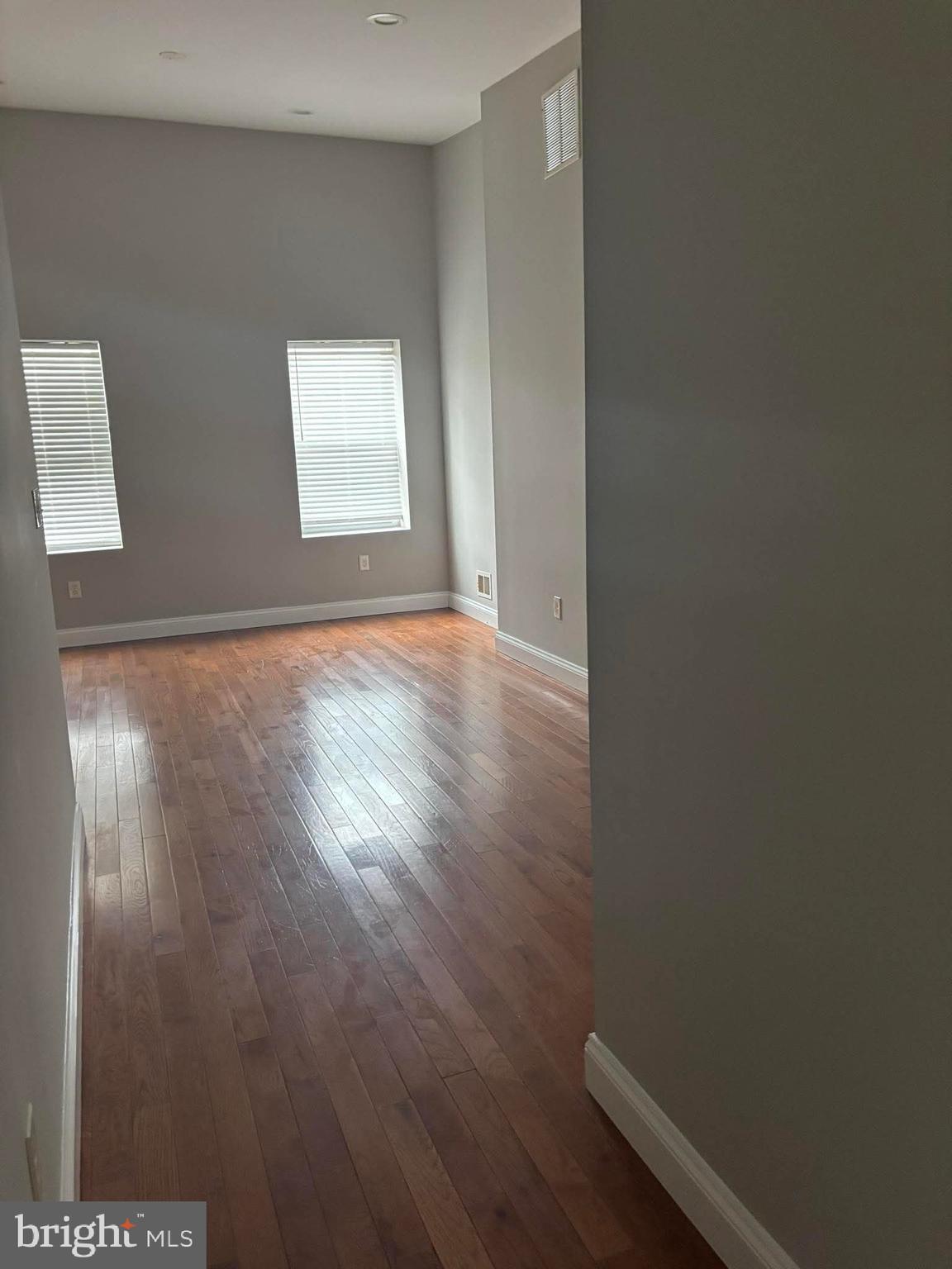 411 Robert Street Baltimore, MD 21217 - Photo 14 of 18