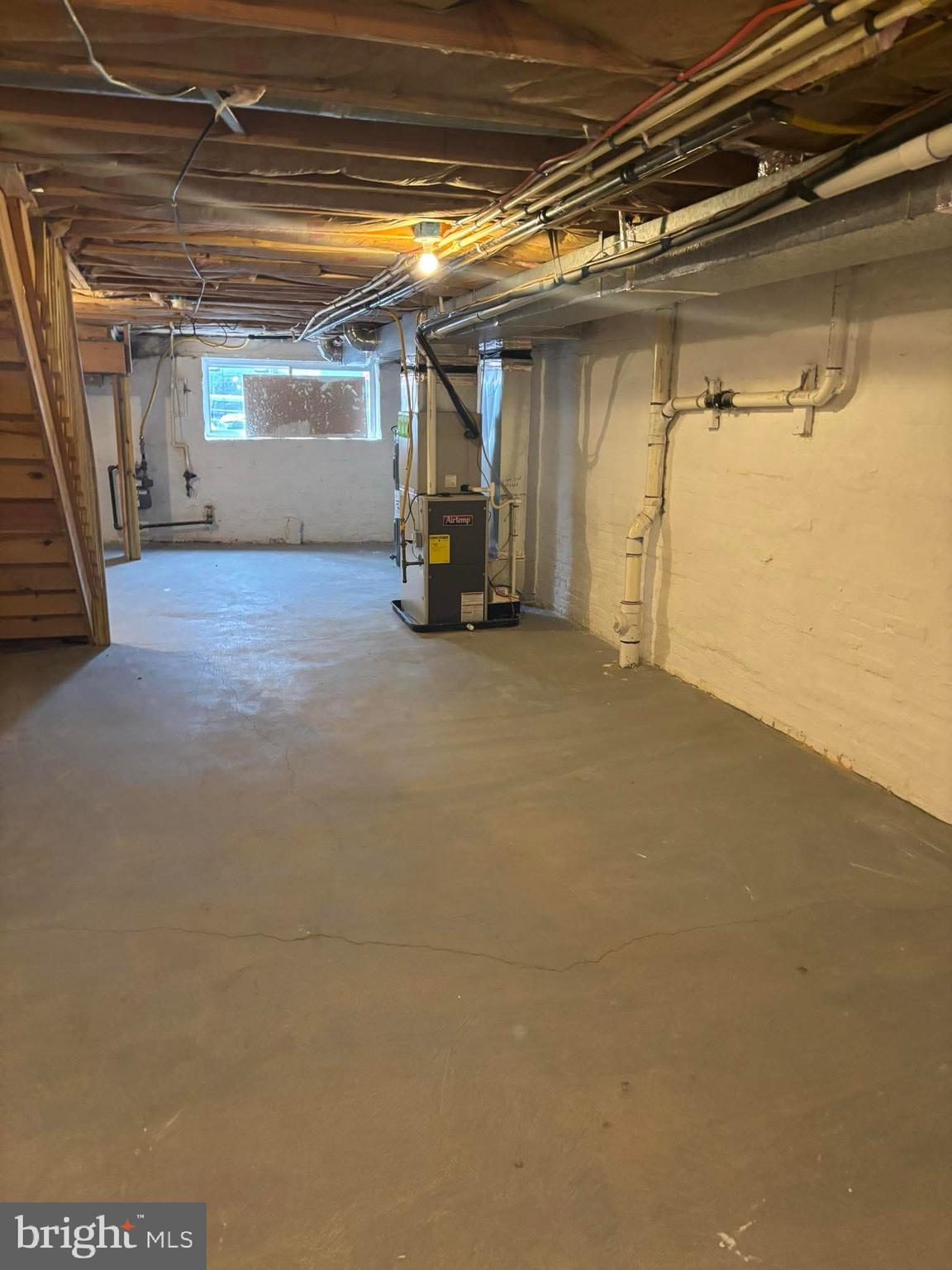 411 Robert Street Baltimore, MD 21217 - Photo 16 of 18