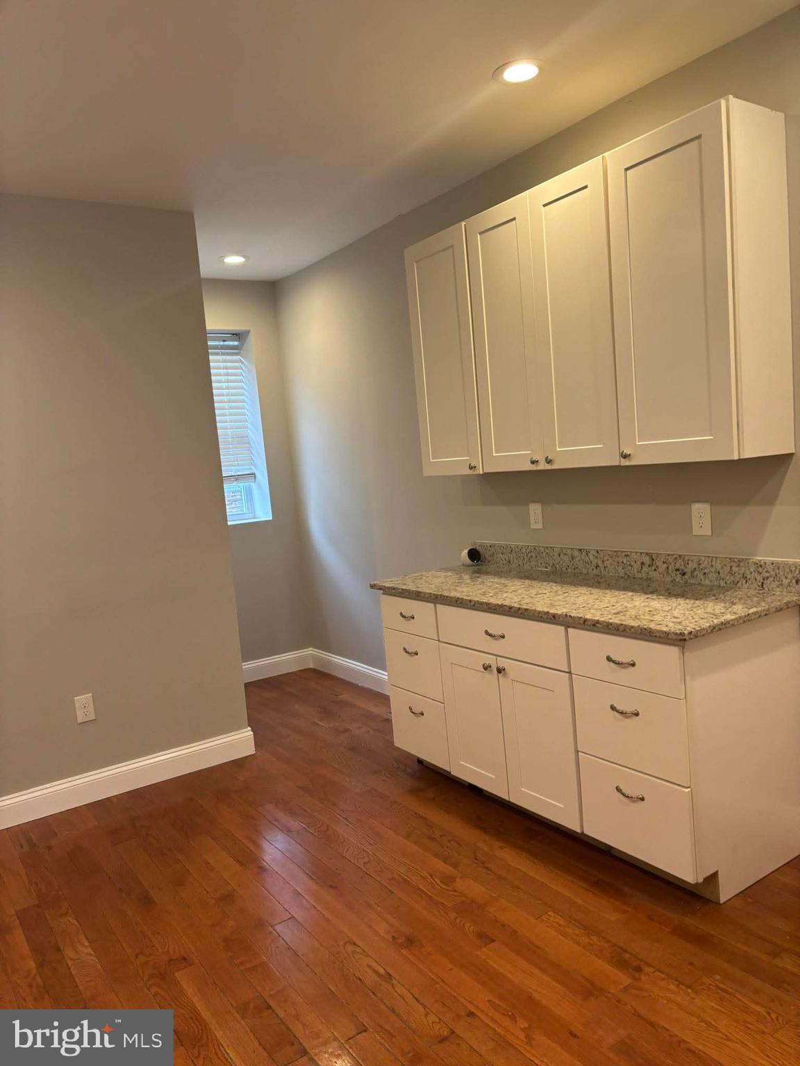 411 Robert Street Baltimore, MD 21217 - Photo 6 of 18