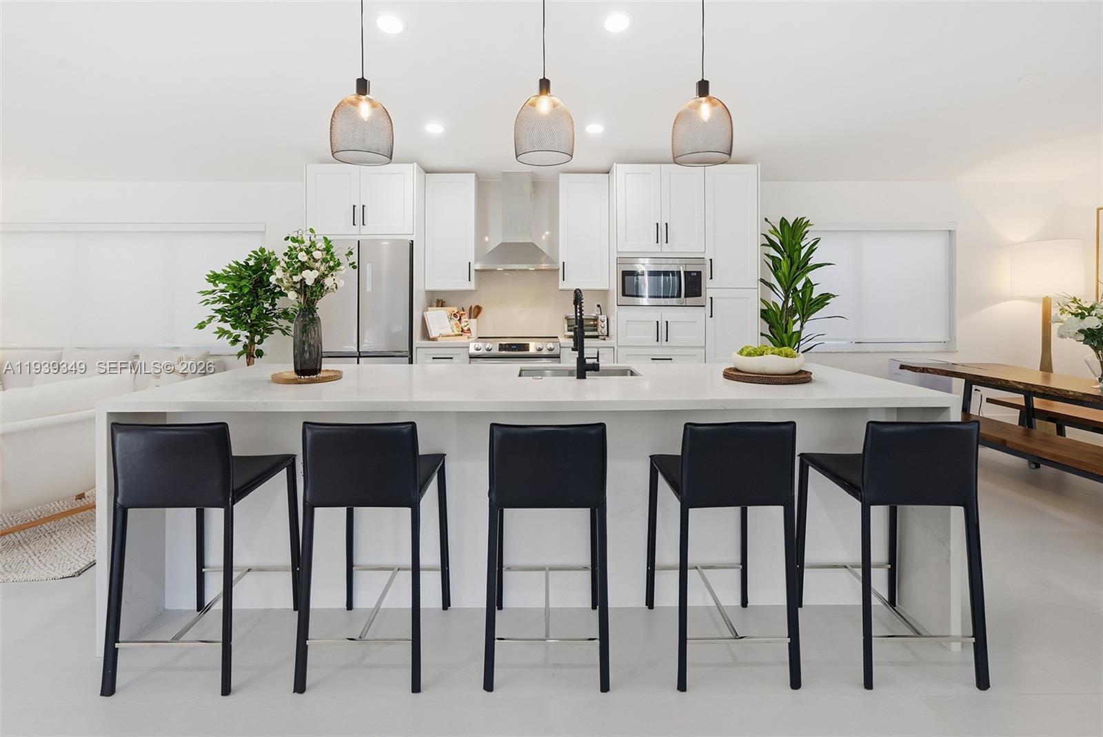 3700 Justison Road Miami, FL 33133 - Photo 12 of 33