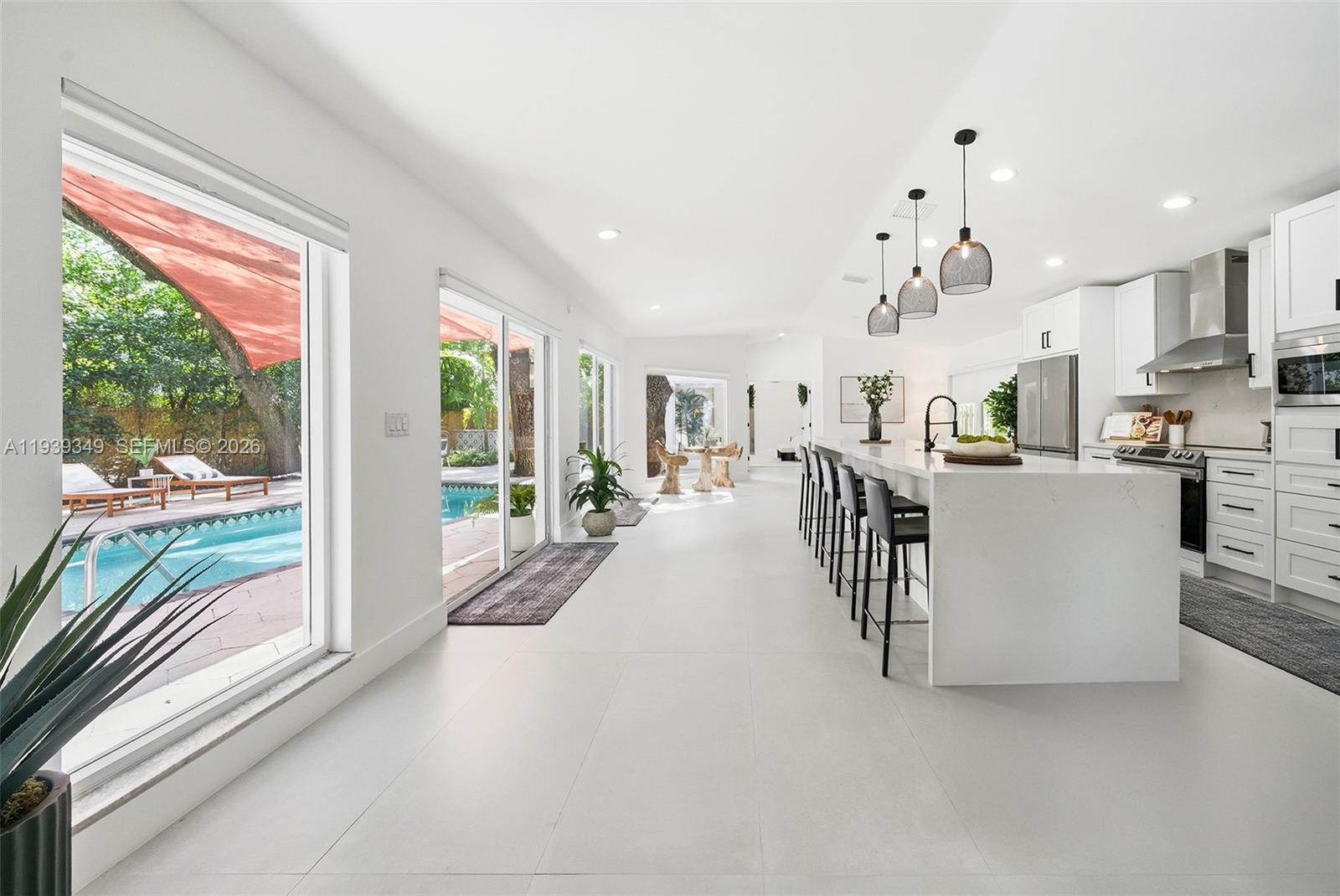 3700 Justison Road Miami, FL 33133 - Photo 14 of 33