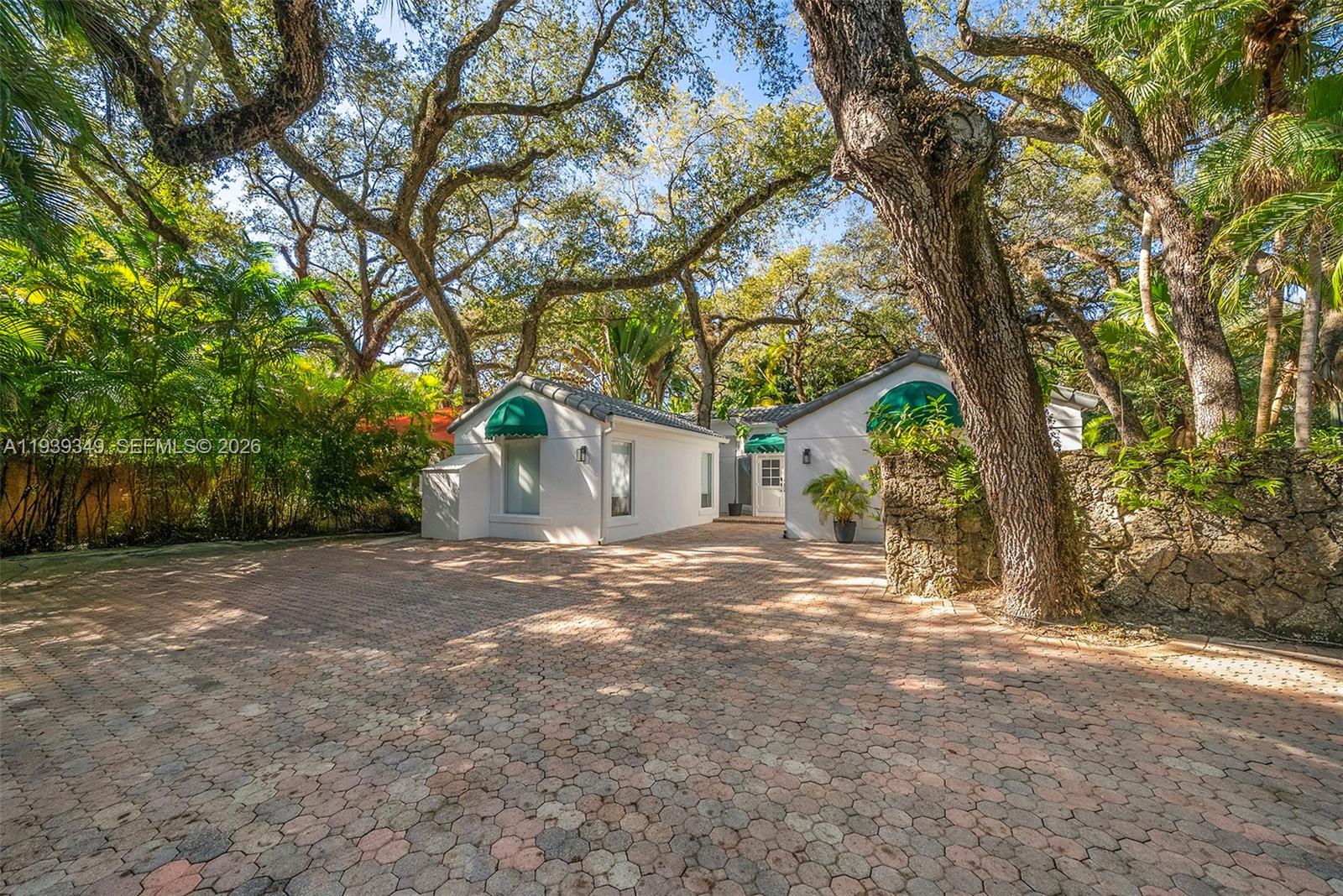 3700 Justison Road Miami, FL 33133 - Photo 4 of 33