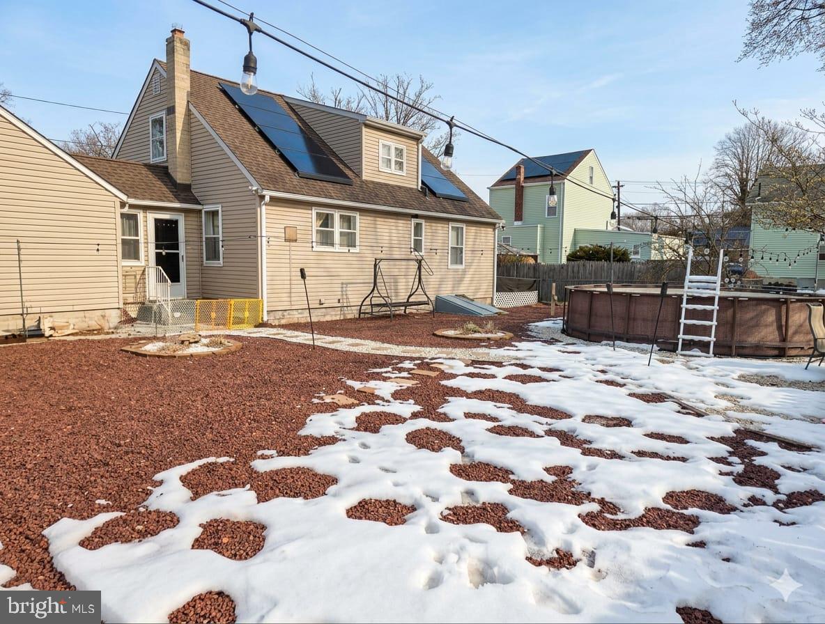 110 High Street Hamilton, NJ 08611 - Photo 4 of 30 a front view of a house with a yard
