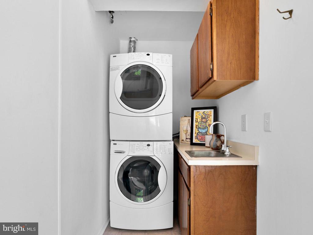 8918 2nd Avenue Silver Spring, MD 20910 - Photo 49 of 50 kitchenette/laundry room