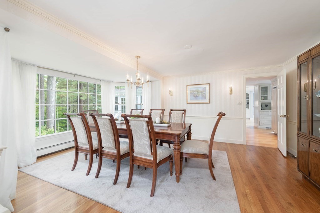 58 Juniper Road Weston, MA 02493 - Photo 11 of 42