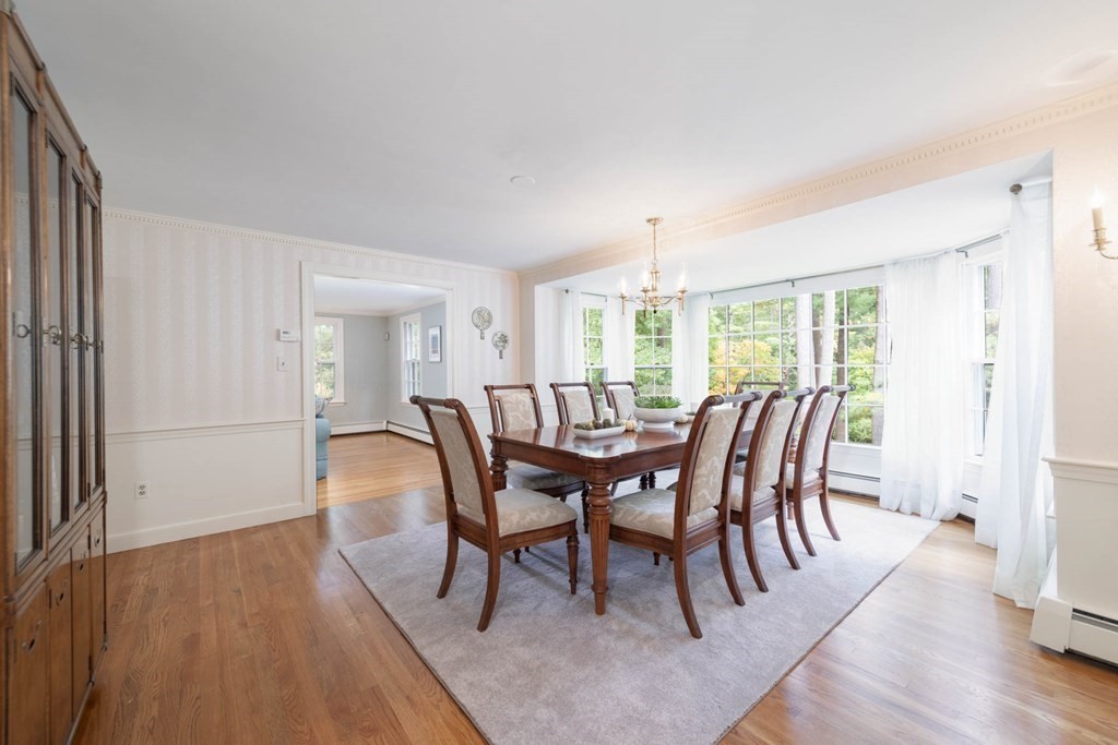 58 Juniper Road Weston, MA 02493 - Photo 12 of 42