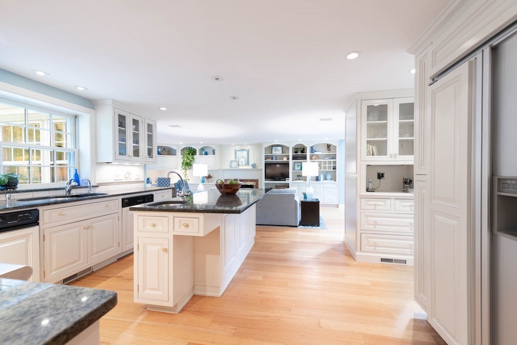 58 Juniper Road Weston, MA 02493 - Photo 16 of 42