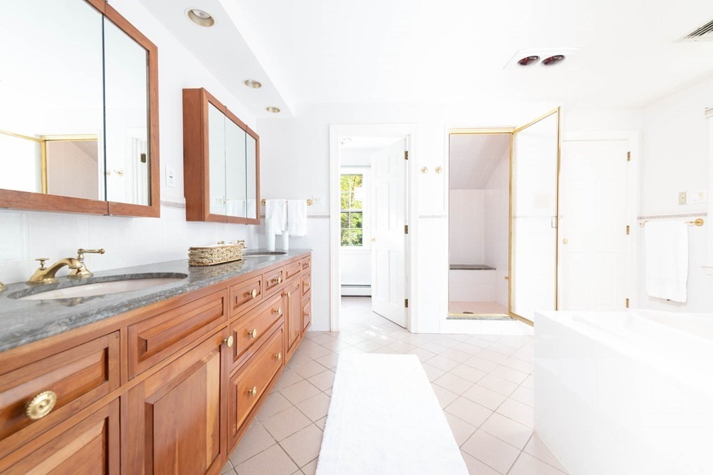 58 Juniper Road Weston, MA 02493 - Photo 26 of 42