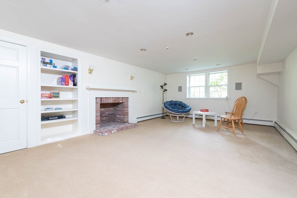 58 Juniper Road Weston, MA 02493 - Photo 38 of 42