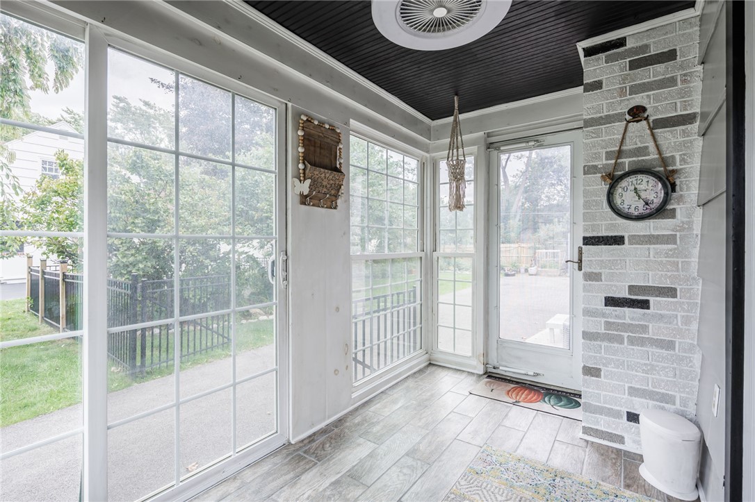 49 Yorkshire Road Irondequoit, NY 14609 - Photo 16 of 48 Gallery Image 16