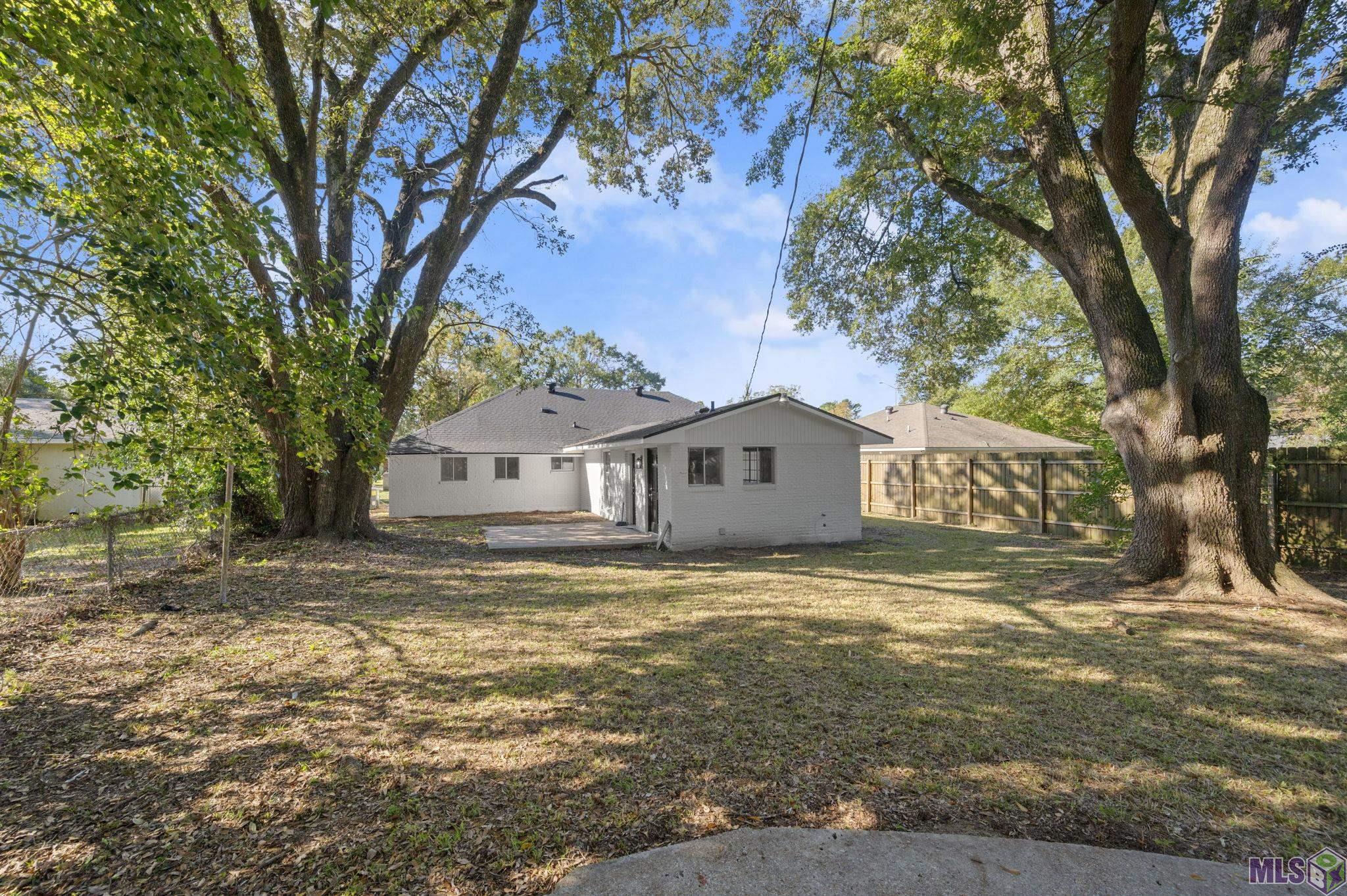 8935 Rickwood Drive Baton Rouge, LA 70810 - Photo 17 of 23