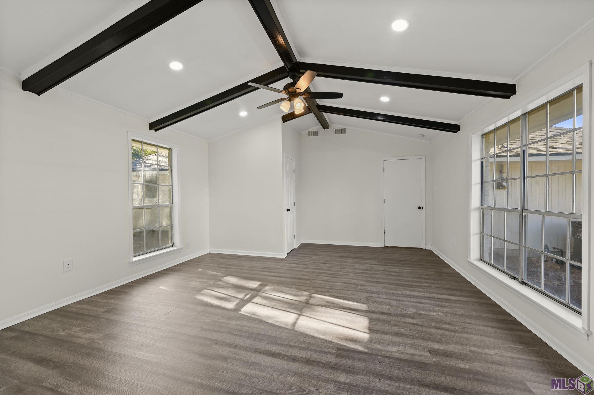 8935 Rickwood Drive Baton Rouge, LA 70810 - Photo 3 of 23