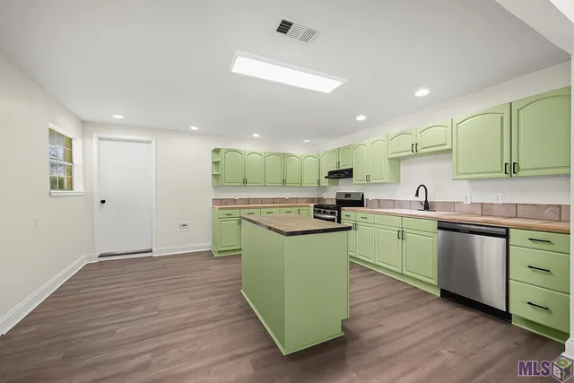 $209,700 | 8935 Rickwood Drive, Baton Rouge, LA 70810