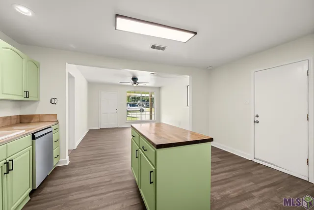 $209,700 | 8935 Rickwood Drive, Baton Rouge, LA 70810