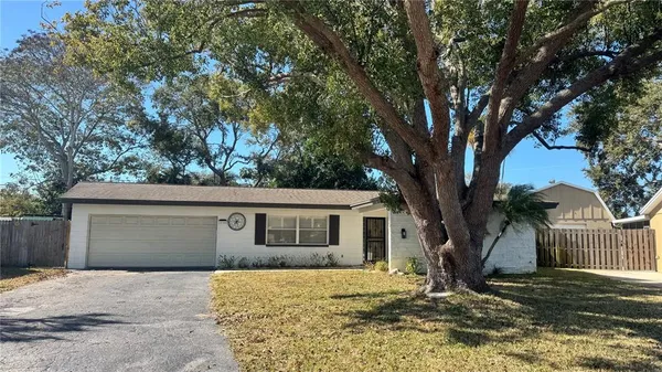 $3,400 | 10380 Tangelo Road, Seminole, FL 33772
