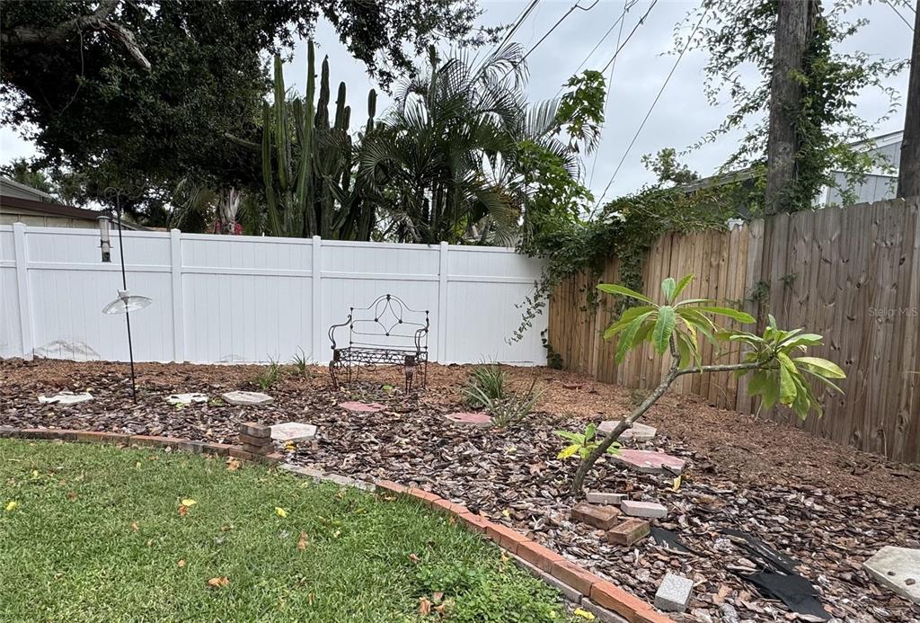 10380 Tangelo Road Seminole, FL 33772 - Photo 31 of 38