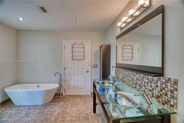 $850,000 | 16078 Mellen Lane, Jupiter, FL 33478
