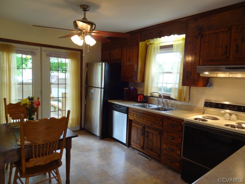 715 Collindale Road Hopewell, VA 23860 - Photo 5 of 12 Gallery Image 5