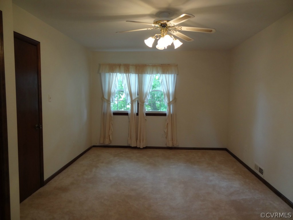 715 Collindale Road Hopewell, VA 23860 - Photo 7 of 12 Gallery Image 7