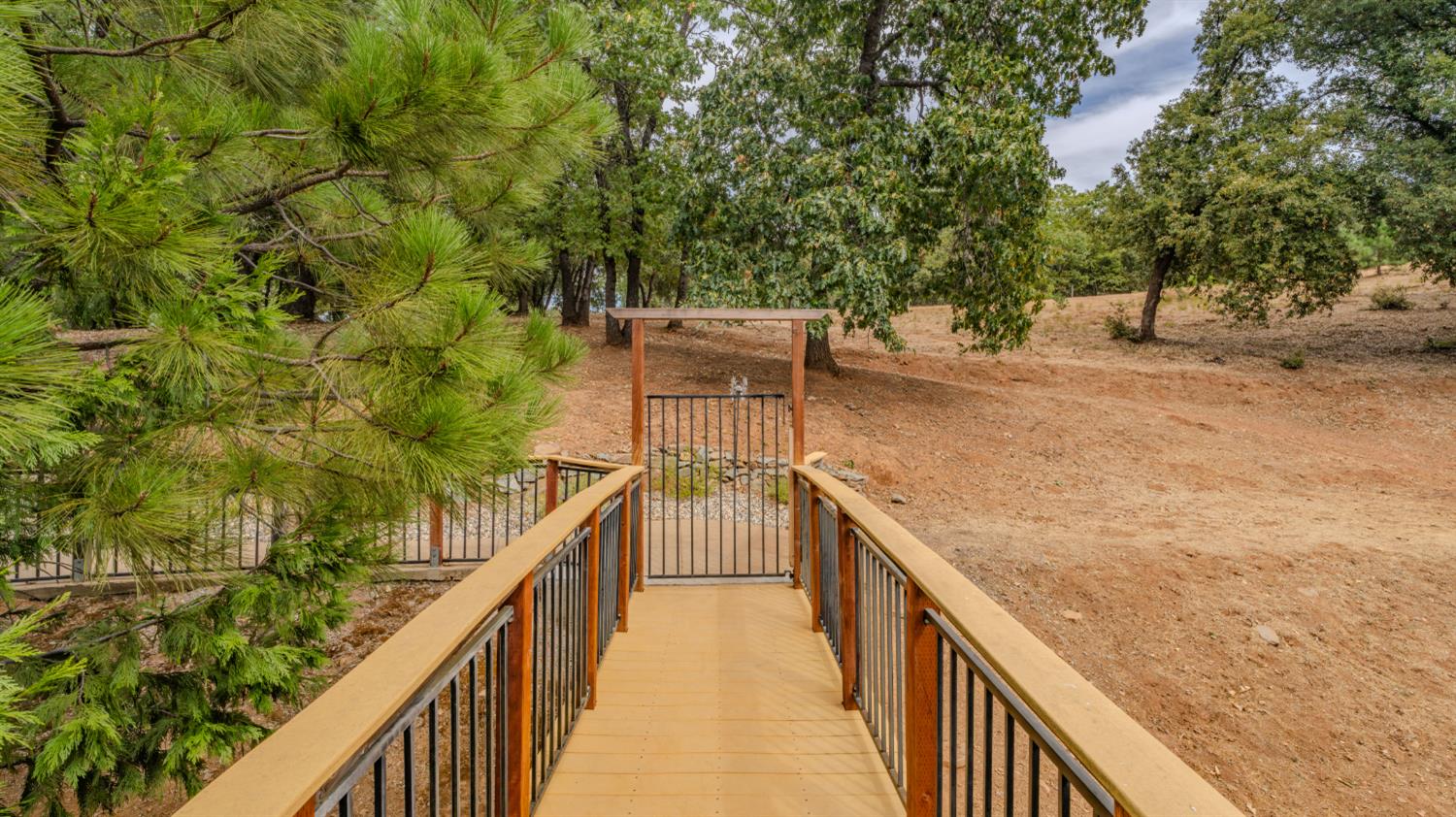 7806 Doster Road Mountain Ranch, CA 95246 - Photo 51 of 68 Gallery Image 51