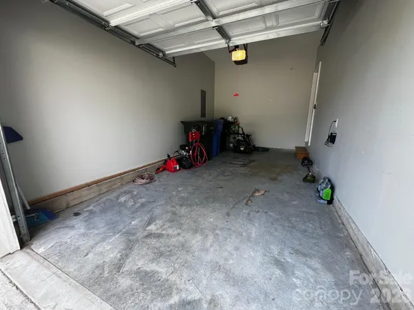 $300,000 | 131 High Bluff Circle, Mooresville, NC 28115