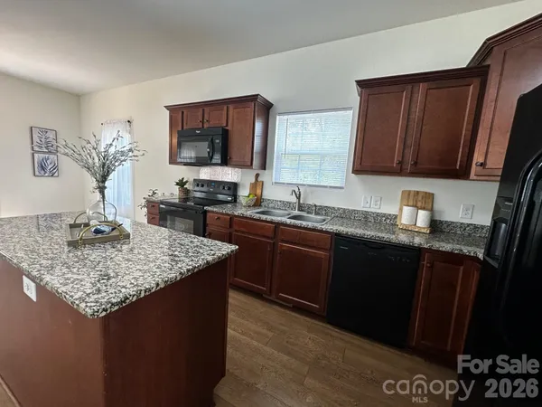 $300,000 | 131 High Bluff Circle, Mooresville, NC 28115