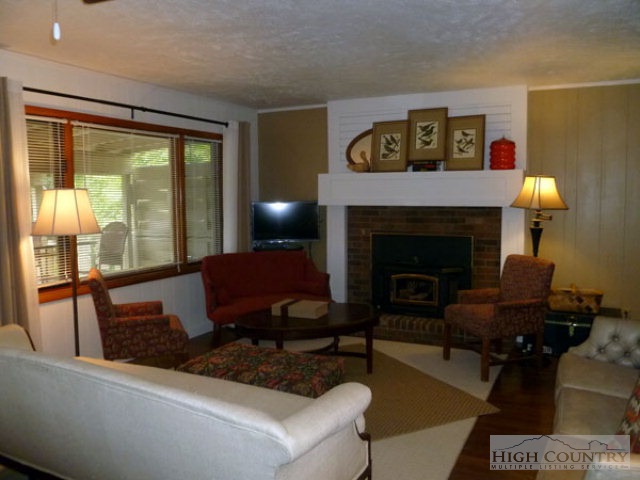203 Rainbow Trail Boone, NC 28607 - Photo 4 of 38 Gallery Image 4