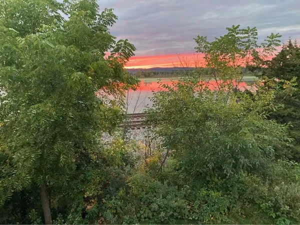 $255,900 | 3808 Sunnyside Drive West, La Crosse, WI 54601