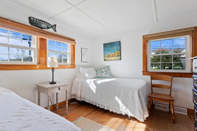 $2,350 | 53 Foss Circle, Rye, NH 03870