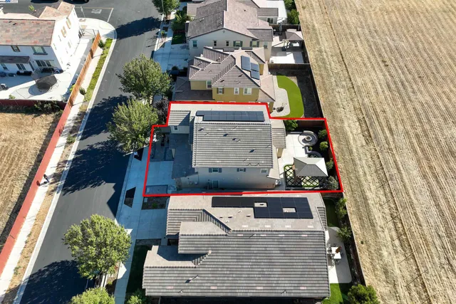 $925,000 | 2417 Stalsburg Drive, Tracy, CA 95376