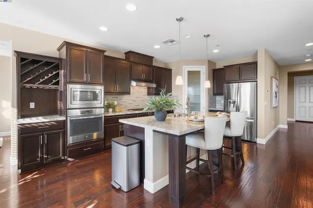 $925,000 | 2417 Stalsburg Drive, Tracy, CA 95376