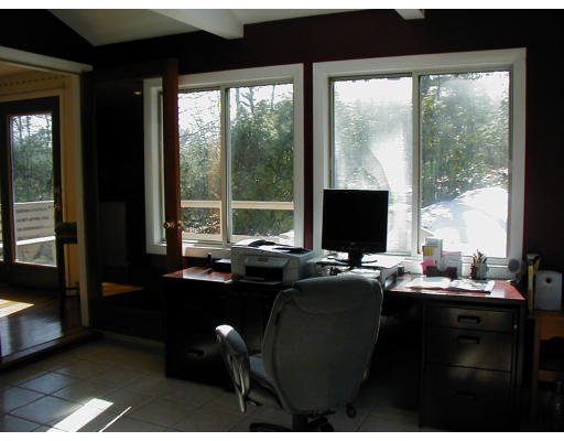 8 Summit Road Southborough, MA 01772 - Photo 7 of 12 Gallery Image 7