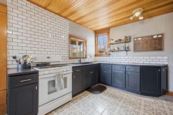 $305,000 | 1327 Creamery Road, Ryegate, VT 05069