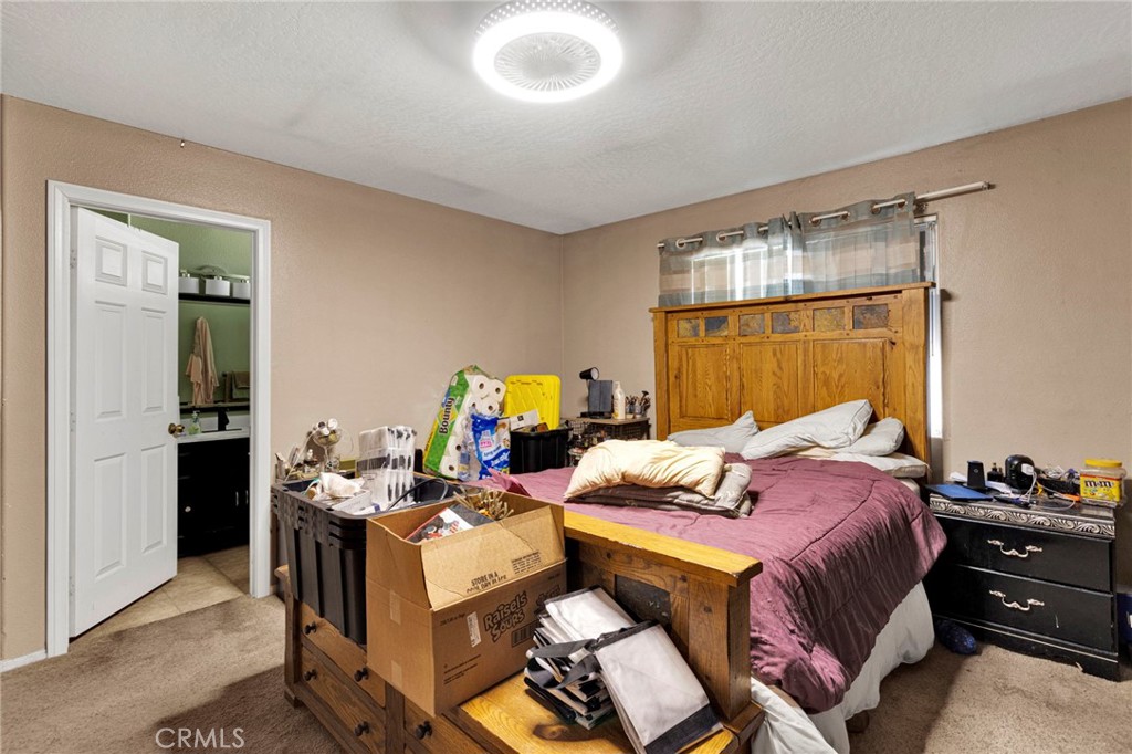 13475 Yakima Road Apple Valley, CA 92308 - Photo 8 of 20