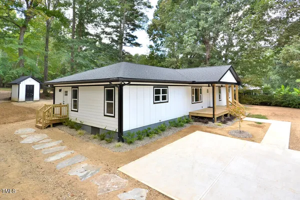 $2,960 | 1705 Mason Road, Durham, NC 27712