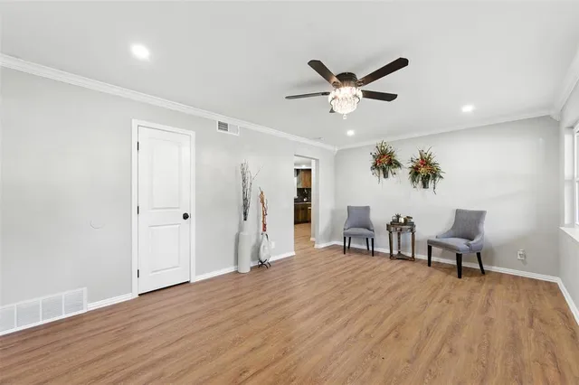 $249,000 | 740 Goldwood Drive, Dallas, TX 75232