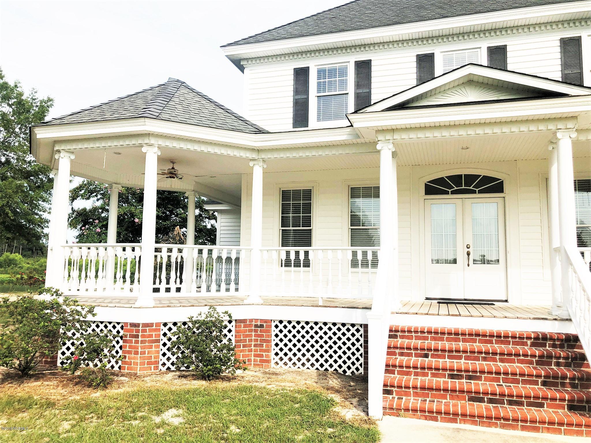 1768 Greens Bridge Road Garland, NC 28441 - Photo 4 of 59 Front Porch View