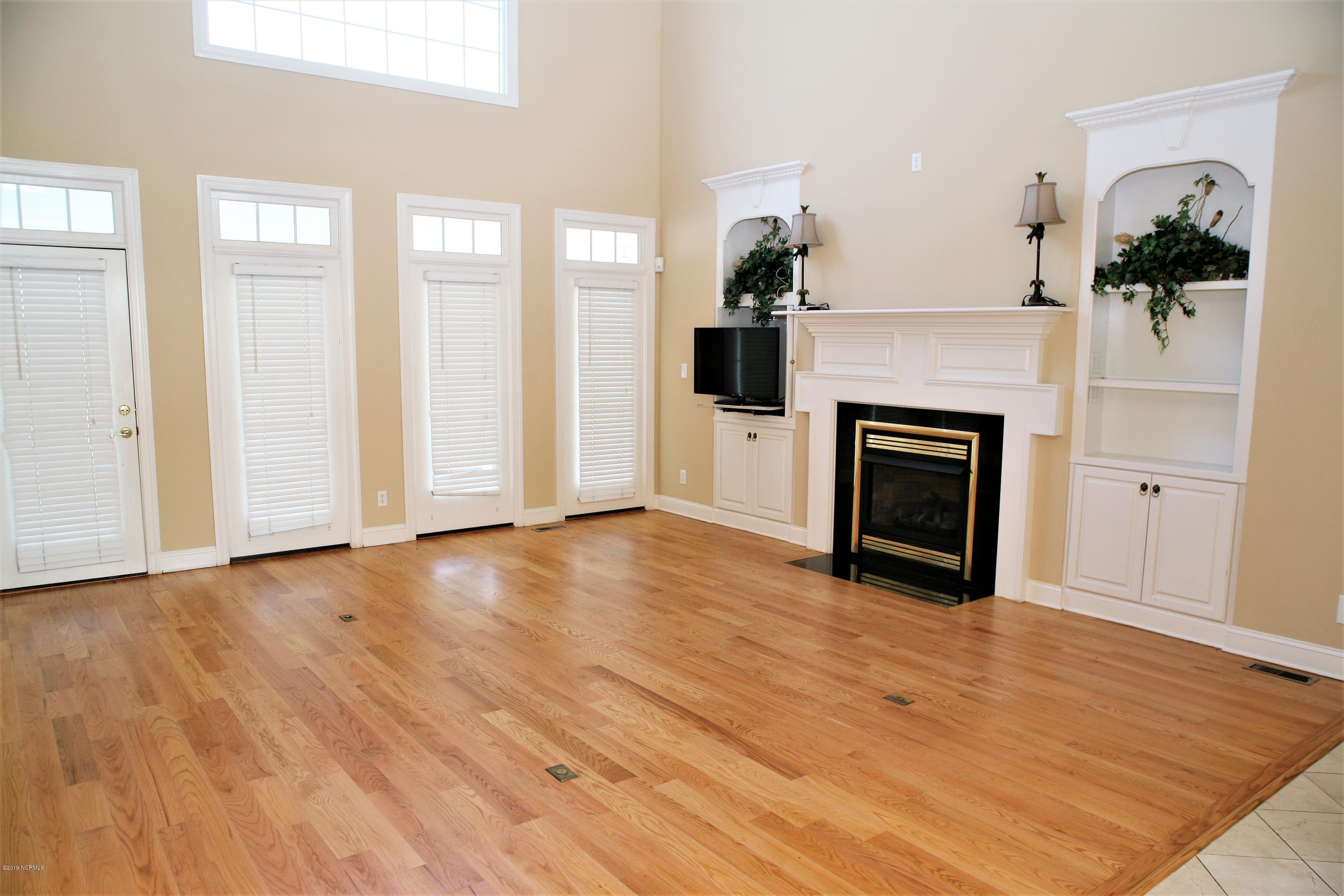 1768 Greens Bridge Road Garland, NC 28441 - Photo 10 of 59 Family Room with Gas Fireplace