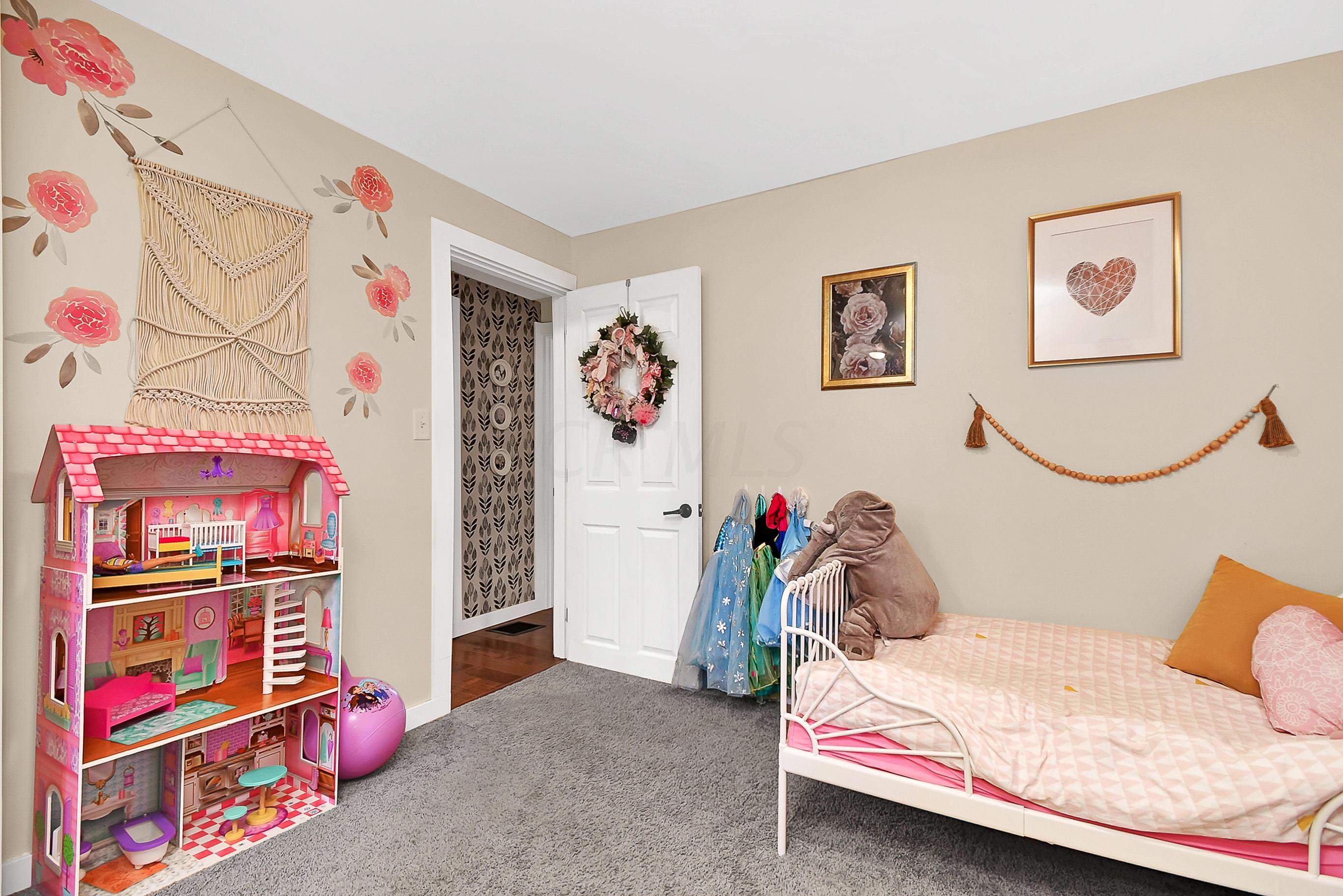 944 Wetmore Road Columbus, OH 43224 - Photo 18 of 25