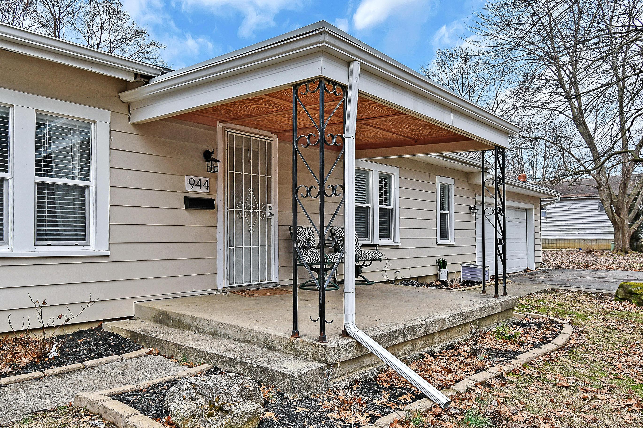 944 Wetmore Road Columbus, OH 43224 - Photo 2 of 25