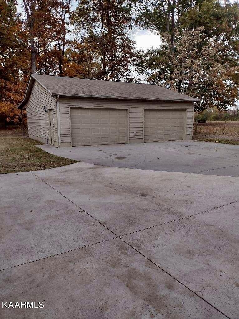 4233 Morganton Road Maryville, TN 37801 - Photo 5 of 47 Gallery Image 5