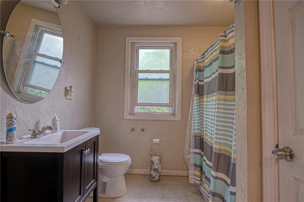 407 Grove Street McKees Rocks, PA 15136 - Photo 8 of 15