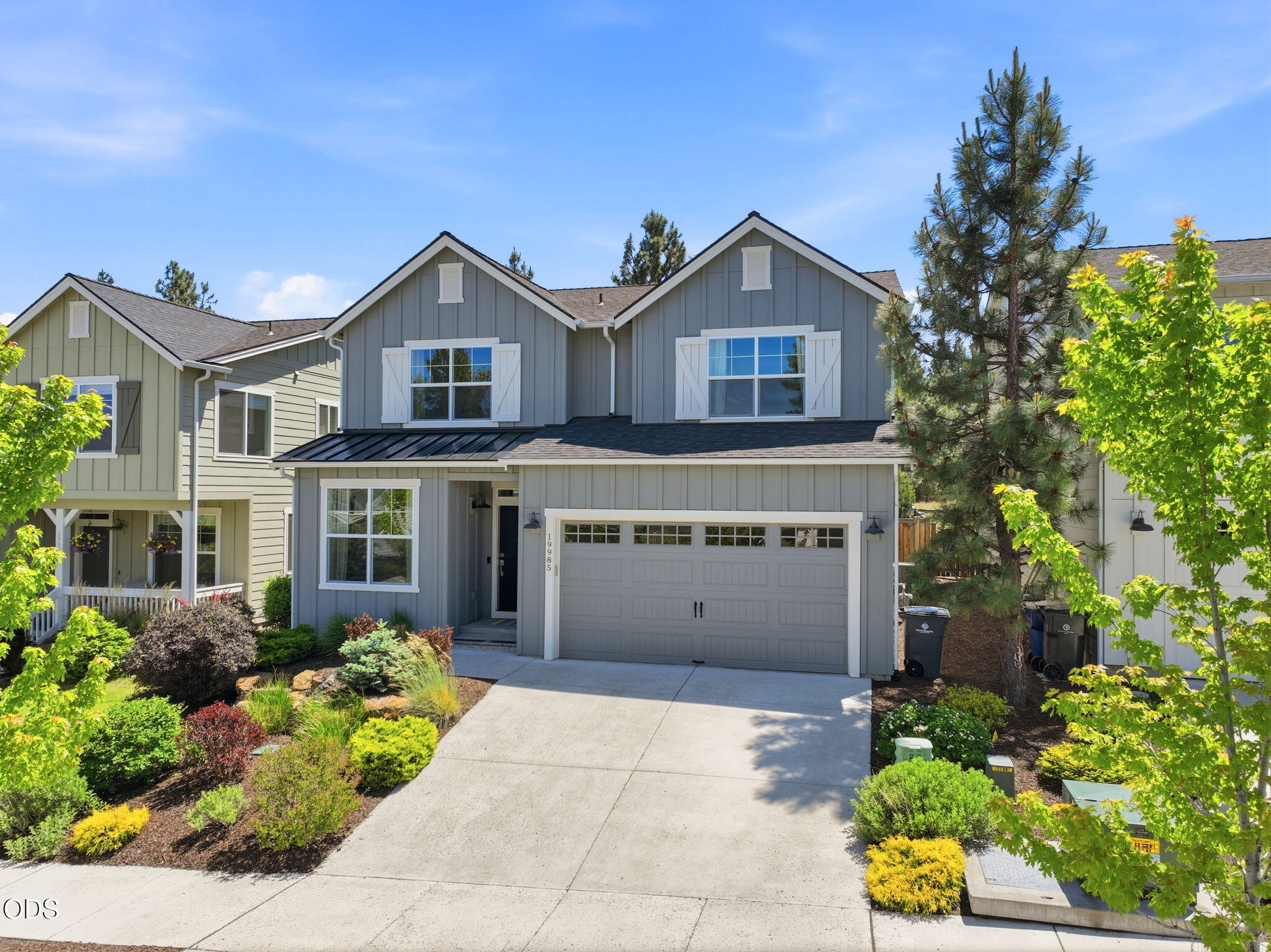 19985 Voltera Place Bend, OR 97702 - Photo 2 of 52 IMG_0721